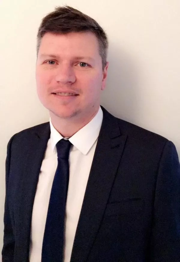 Philip-Sanderson-Image-705x1024