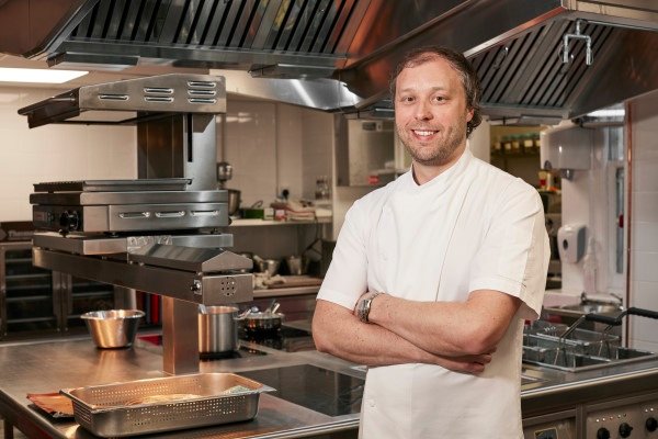 GBR_Chef Nigel Mendham600x400